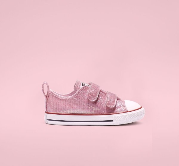 ​Converse Chuck Taylor All Star Hook and Loop Sparkle Low Top Toddler Shoe. Converse.com