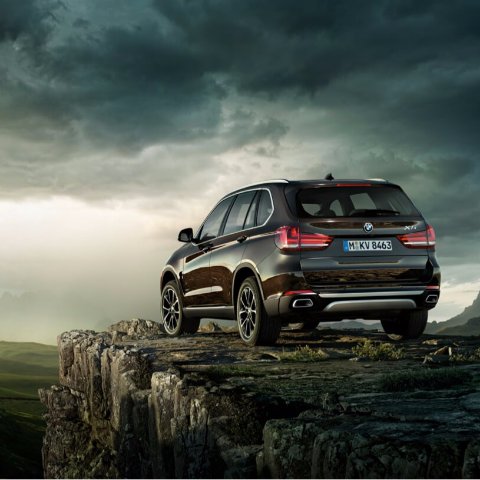 Not Only Luxury But Also Sporty2017 BMW X5