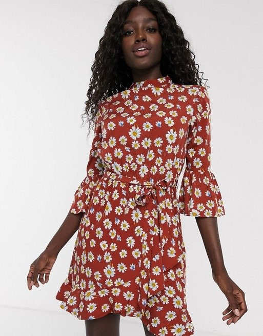 Influence tie waist swing dress with three quarter length sleeves in floral print | ASOS