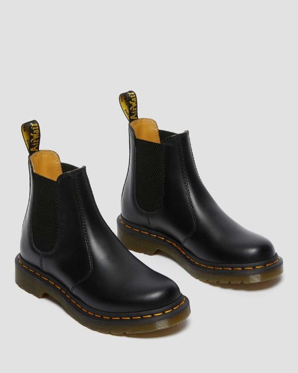 DR MARTENS 2976 Women's Smooth Leather Chelsea Boots