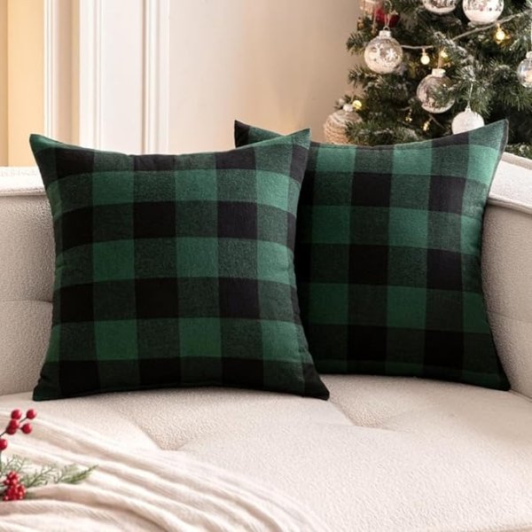 Pack of 2 Christmas Buffalo Check Throw Pillow Covers Plaids Farmhouse Throw Pillows Linen Soft Decorative Couch Pillow Covers Home Decor for Cushion Sofa Bedroom 18x18 Inch Green and Black