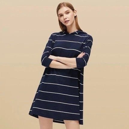 Women's Simple Knitted Hooded Dress