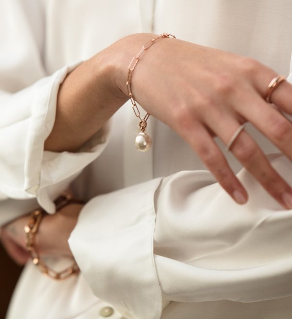 Alta Textured Chain Bracelet | Monica Vinader
