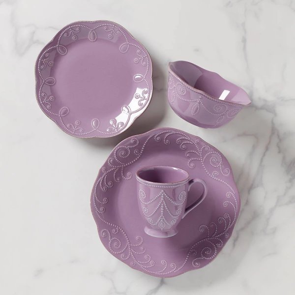 French Perle Violet™ 4-piece Place Setting