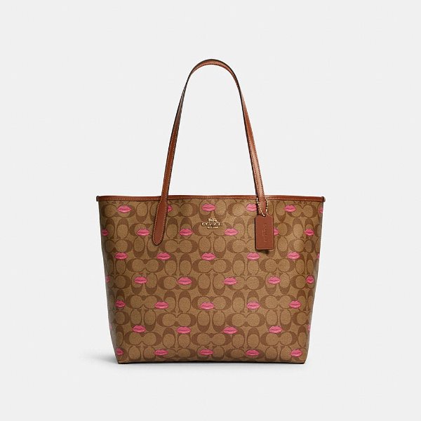 City Tote in Signature Canvas With Lips Print
