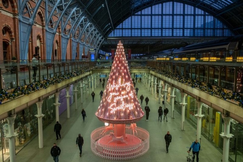 St-Pancras-Tree-2-1024x683