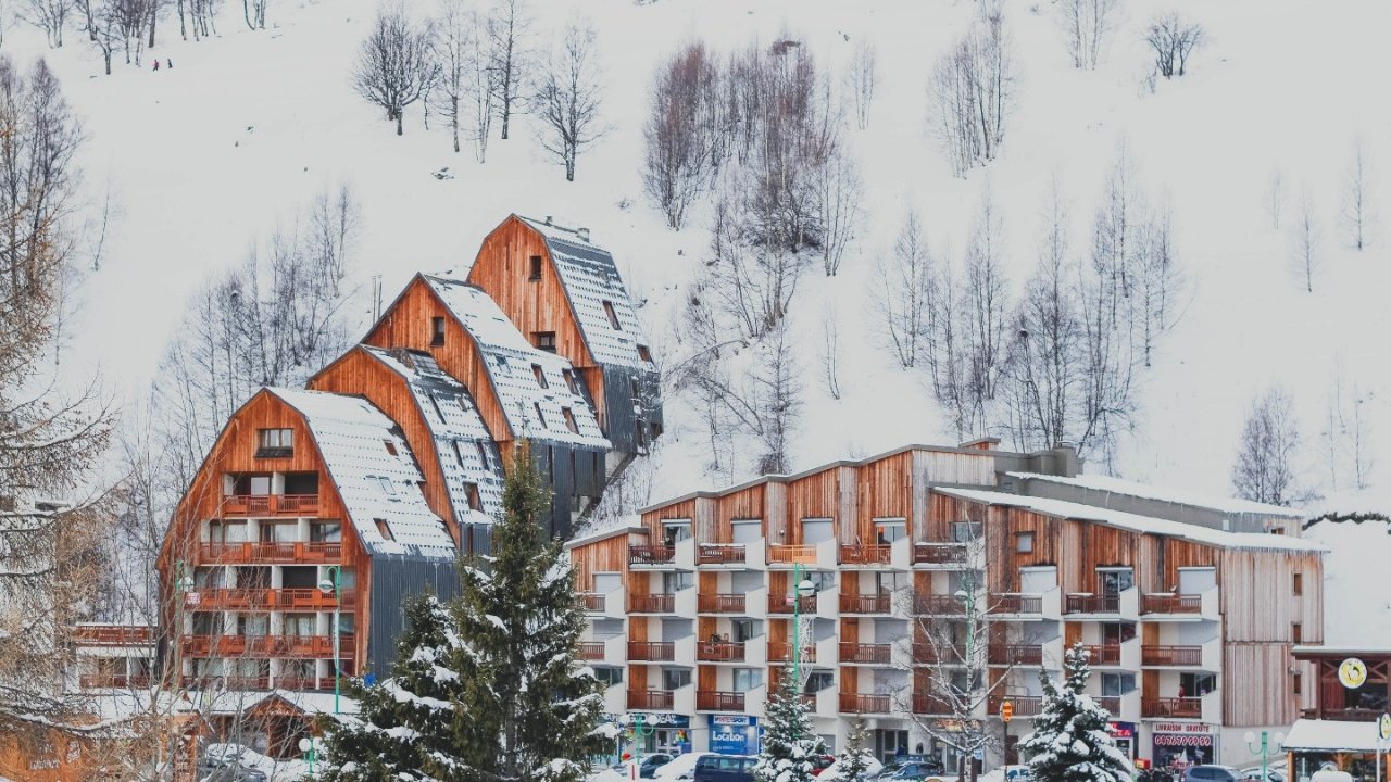 这些酒店可以直接看到雪山｜阿尔卑斯旅游、滑雪必备！平价+顶级都有，收藏