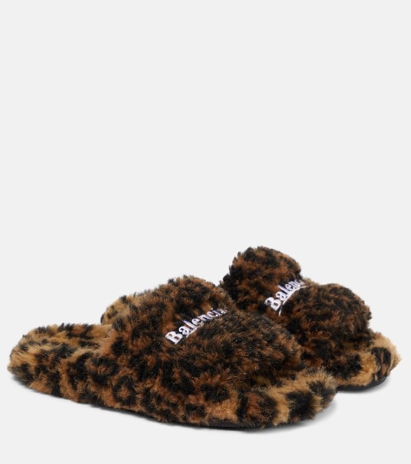 Furry faux fur slides