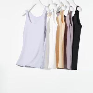 Uniqlo Shop limited-time deals and on UNIQLO favorites!