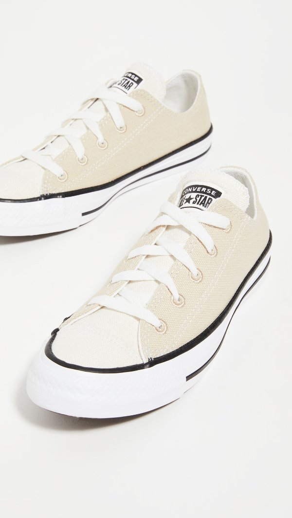 Chuck Classic Sneakers