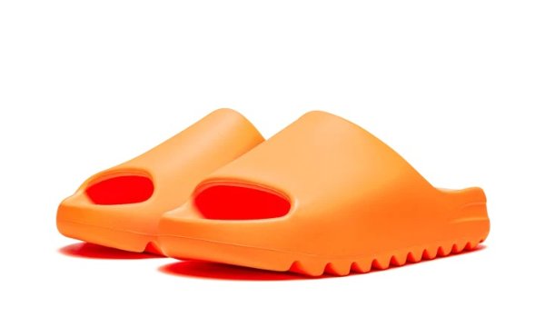 Yeezy Slides "Enflame Orange" 