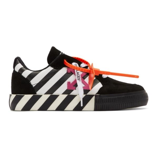 Off-White - Black & White Low Top Vulcanized Sneakers