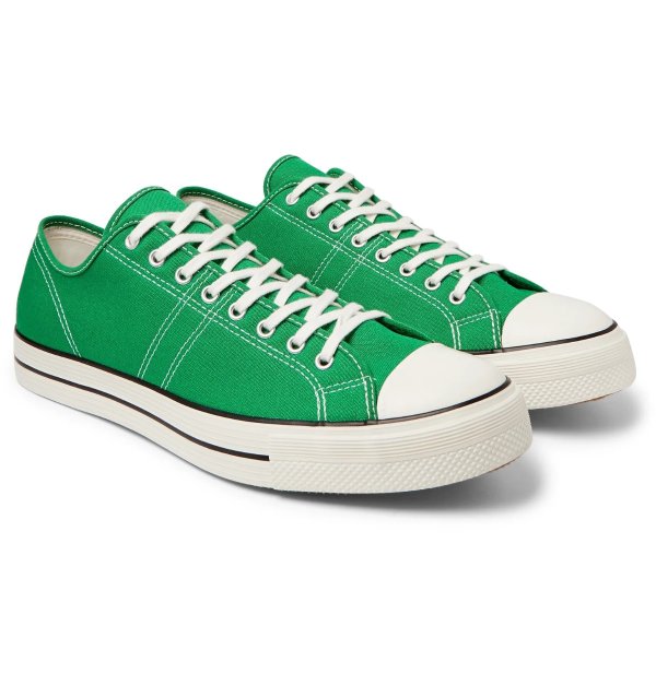 绿色平底鞋