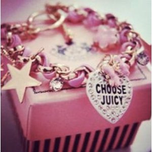 Select Accessories on Sale @ Juicy Couture