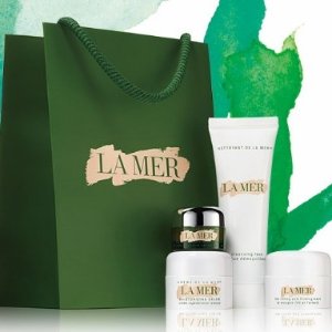 with a $300+ Purchase @ La Mer