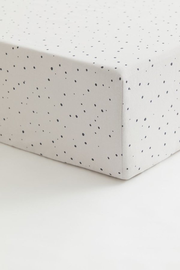 Dotted Cotton Fitted Sheet