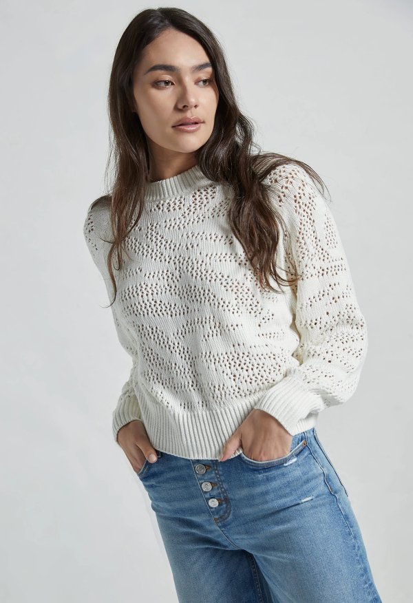 THE CAMEO SWEATER
