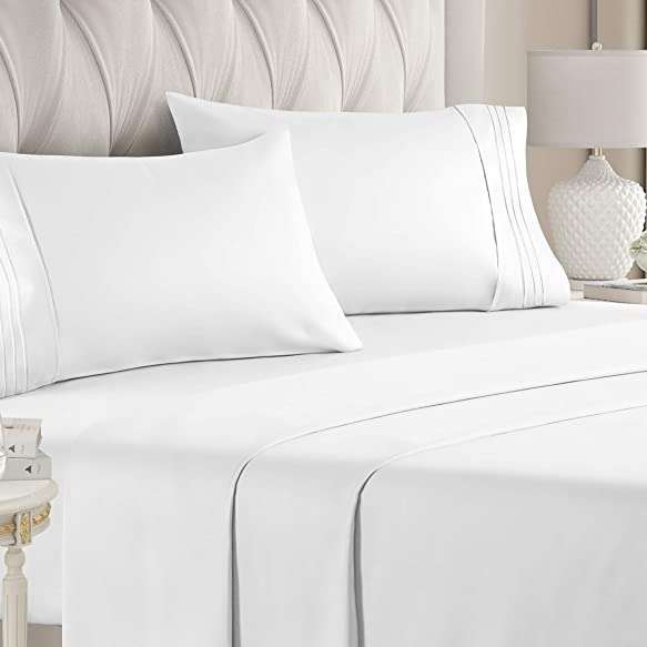 Queen Size Sheet Set - 4 Piece Set - Hotel Luxury Bed Sheets - Extra Soft