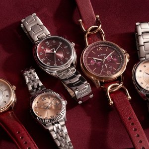FOSSIL New-Year Markdowns