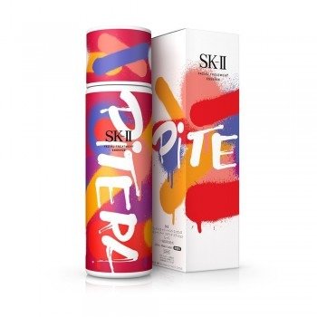Facial Treatment Essence 230ml (Street Art Limited Edition - Red)