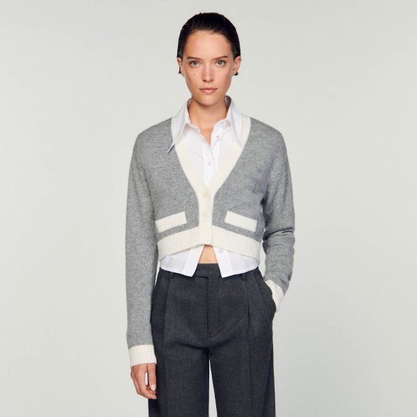 Cropped knitted cardigan
