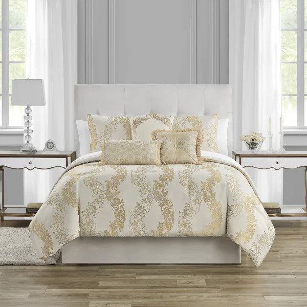 Oban Comforter SetOban Comforter SetRatings & ReviewsQuestions & AnswersShipping & ReturnsMore to Explore