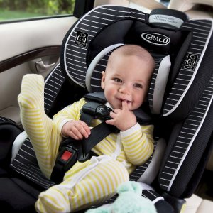 Target 婴儿推车、汽车座椅、餐椅、摇篮等婴儿用品特卖