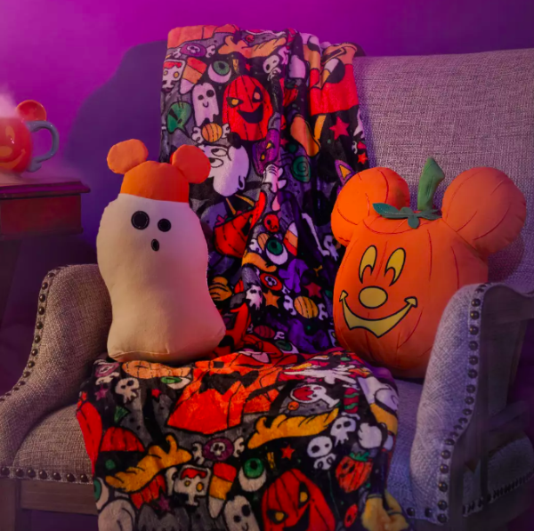 Mickey Mouse Jack-o'-Lantern and Ghost Halloween Throw Pillows | shopDisney