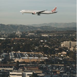 Roundtrip Nonstop Flight: New York City to/from Los Angeles