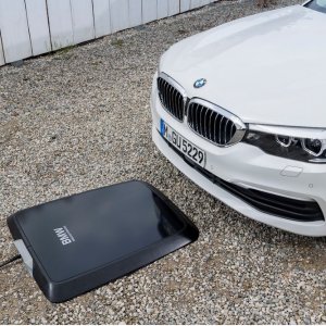 汽车也能无线充电 2018款 BMW 530e iPerformance