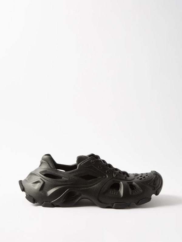 Hd cutout rubber trainers