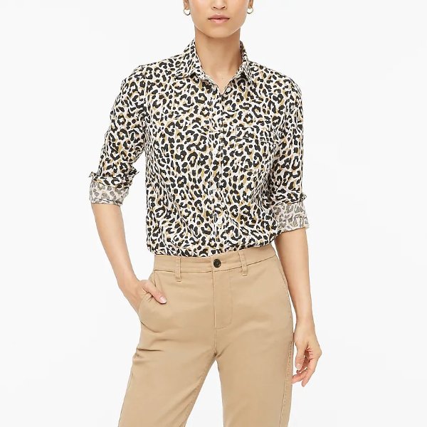 Leopard button-up cotton poplin shirt in perfect fit