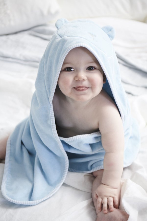 婴儿连帽浴袍