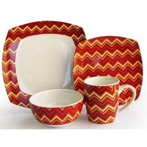 an Atelier Zigzag Porcelain Dinnerware 16-Piece Set (Red or Green) 