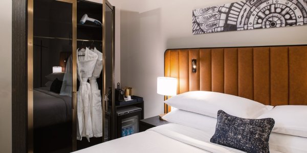 tzoo.hd.100455.9385.813422.HotelJulian.jpg