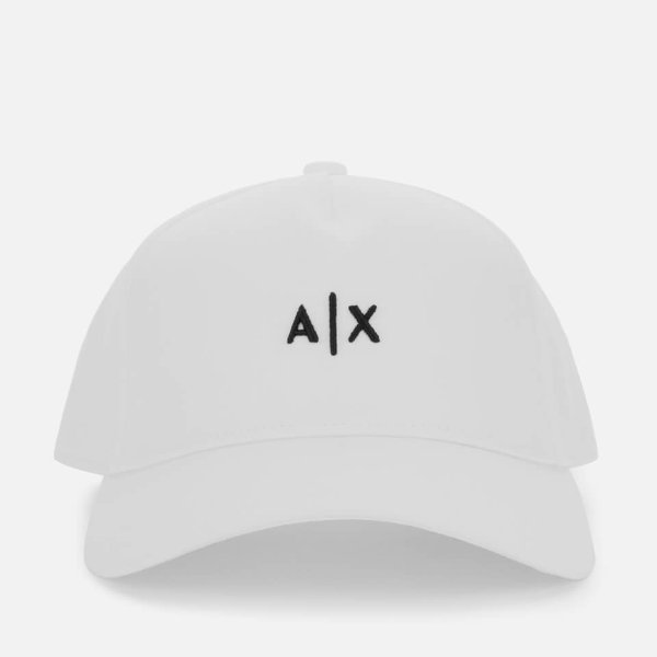 白色logo帽子