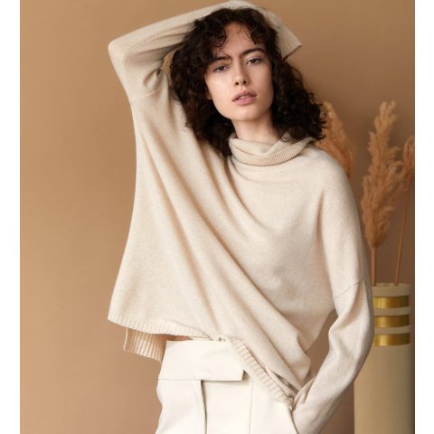 State CashmereThe Turtleneck Oversized Sweater