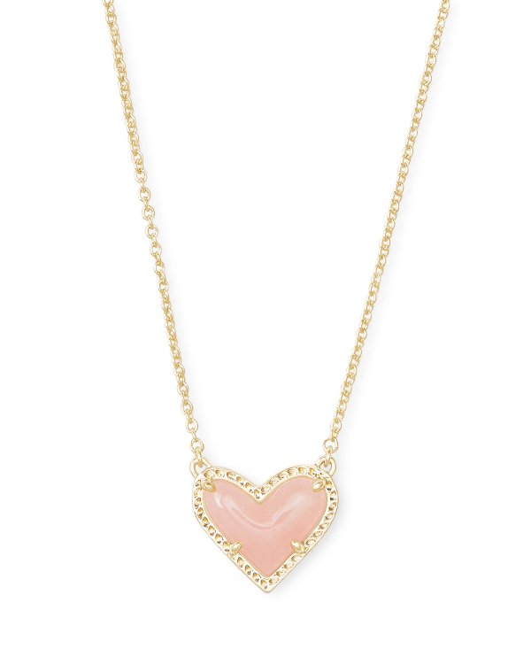 Ari Heart Gold Pendant Necklace in Rose Quartz