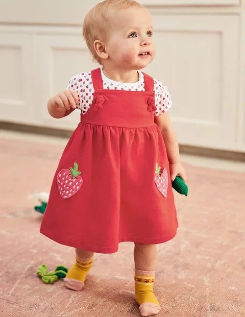 婴幼儿草莓背带裙套装