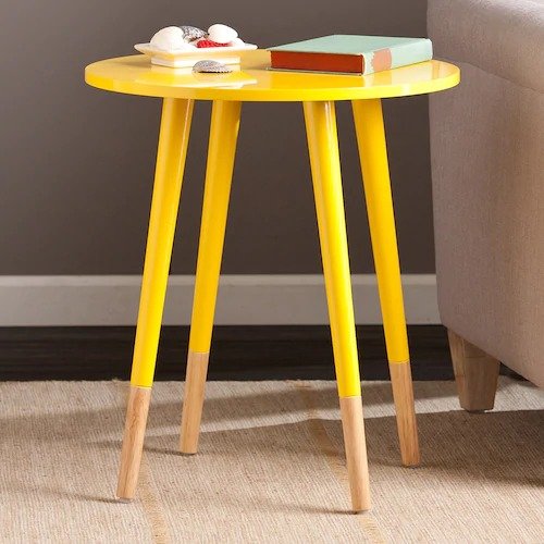 Buckler Round Accent End Table
