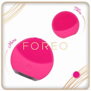 FOREO Here and There Gift Set (Worth $178.00)