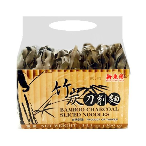 HSINTUNGYANG Bamboo Charcoal Sliced Noodles 400g