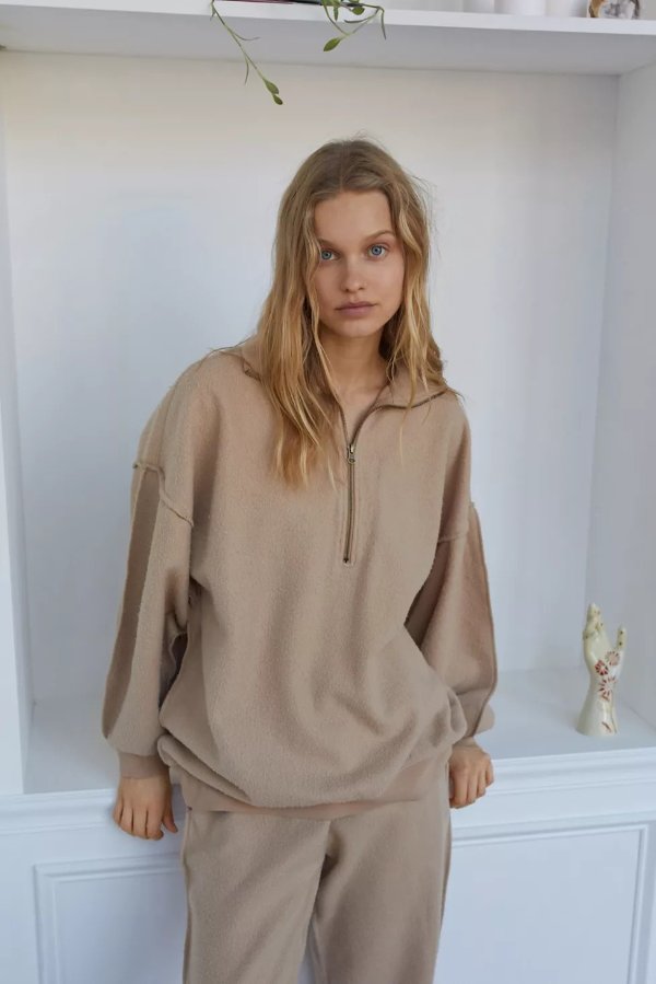 Asher Relaxed Pullover Sweatshirt