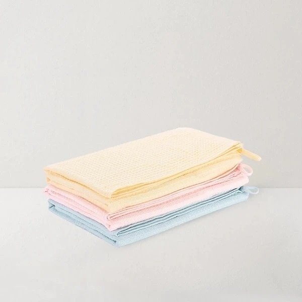 Double- Layer Cotton and Waffle Weave Gauze Towel