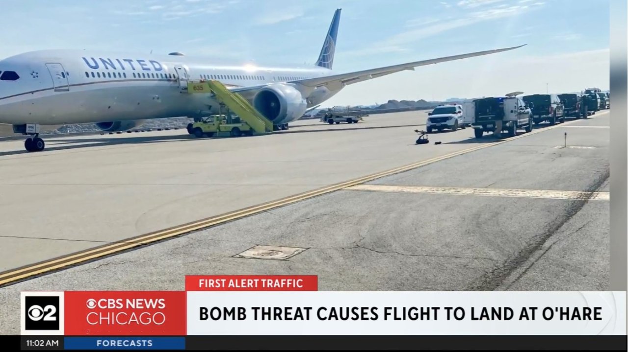 突发！美联航飞机收到炸弹安全威胁，紧急迫降芝加哥！