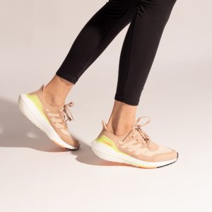 adidas官网 Ultraboost 21 超强功能运动女鞋促销