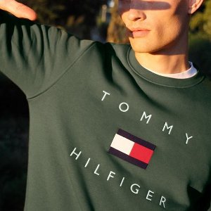 Tommy Hilfiger 时尚服饰热卖，经典Logo 卫衣$31