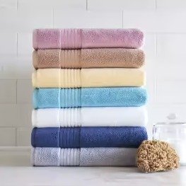 Signature Plush Bath Towel Collection