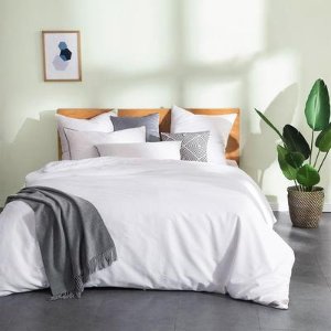 Natural Silk Filled Comforter With 300TC Cotton Shell | Winter - THX Silk