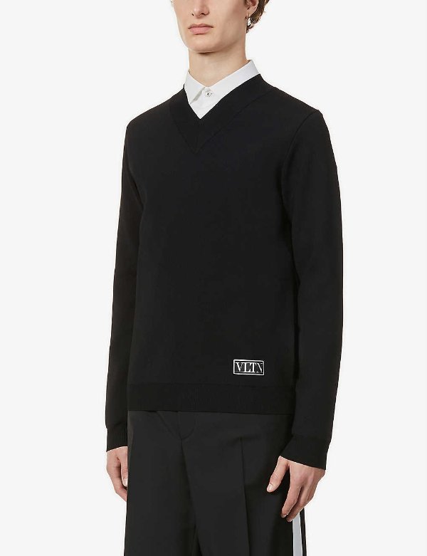 Brand-patch dropped-shoulder woven jumper